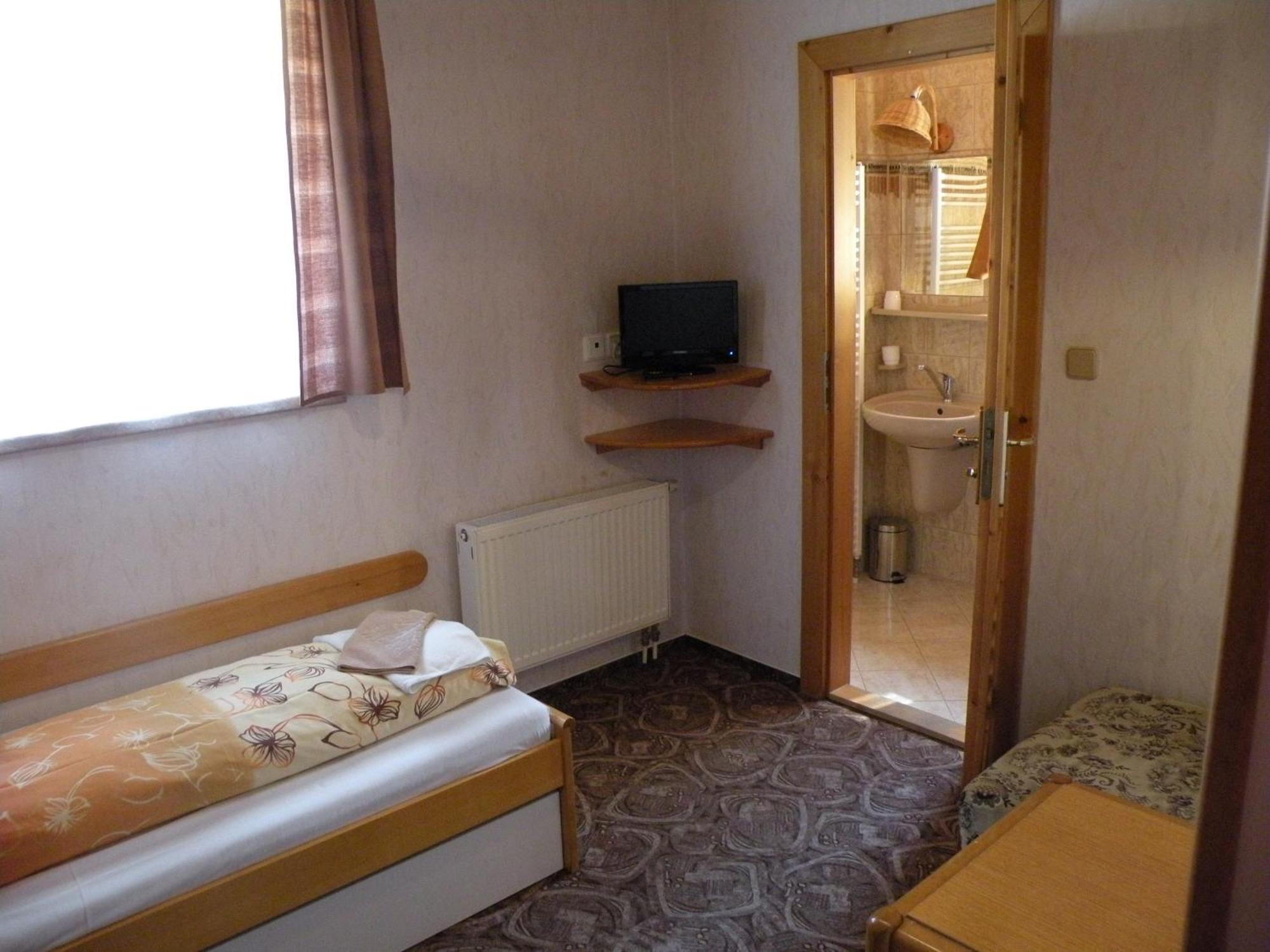 Hotel Lesni Dum Janské Lázně Kamer foto