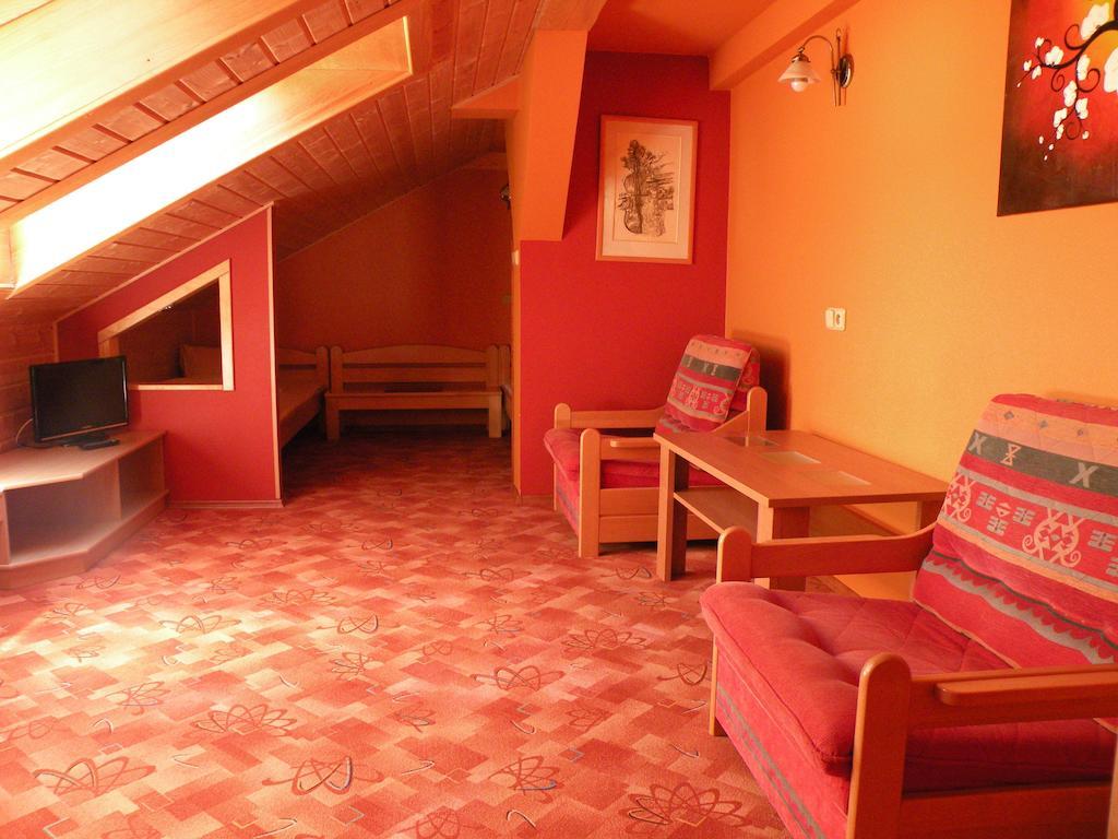 Hotel Lesni Dum Janské Lázně Kamer foto